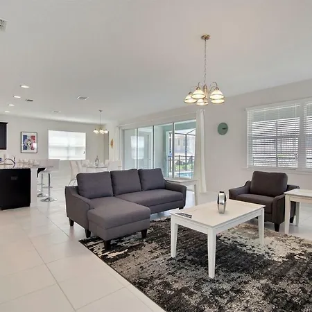 Superb Solara Resort 5 Bedroom 4.5 Bath Pool Home